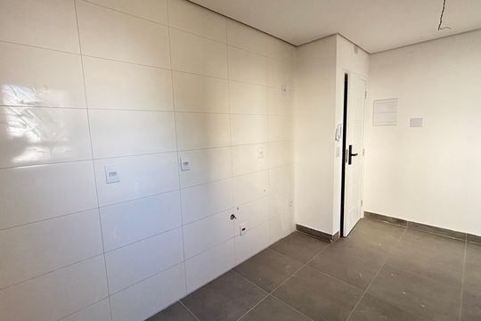 Cozinha de apartamento para alugar com 2 quartos, 47m² em Jardim Utinga, Santo André