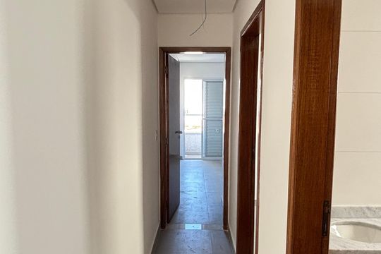 Corredor de apartamento para alugar com 2 quartos, 47m² em Jardim Utinga, Santo André