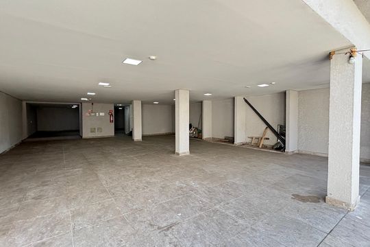 Garagem de apartamento para alugar com 2 quartos, 47m² em Jardim Utinga, Santo André