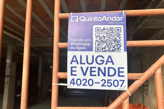 Fachada e Placa de apartamento para alugar com 2 quartos, 60m² em Vargem Pequena, Rio de Janeiro