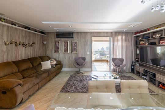 Sala de apartamento à venda com 2 quartos, 146m² em Vila Alexandria, São Paulo
