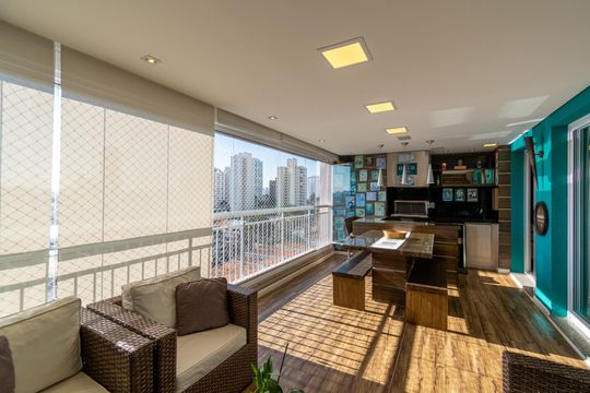 Varanda de apartamento à venda com 2 quartos, 146m² em Vila Alexandria, São Paulo
