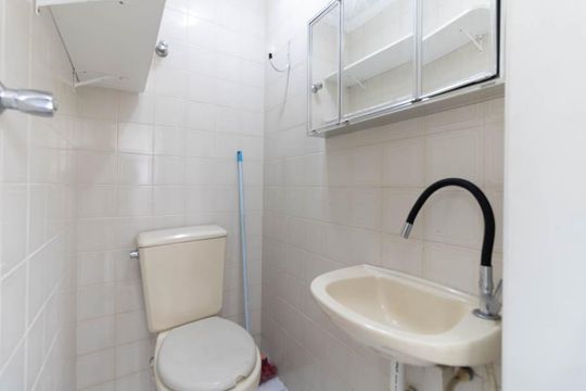 Banheiro de Serviço de apartamento para alugar com 3 quartos, 59m² em Vila da Saúde, São Paulo