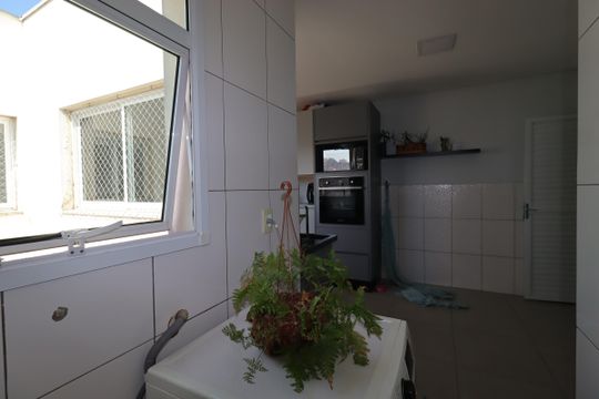 Área de Serviço de apartamento para alugar com 2 quartos, 104m² em Vila Príncipe de Gales, Santo André