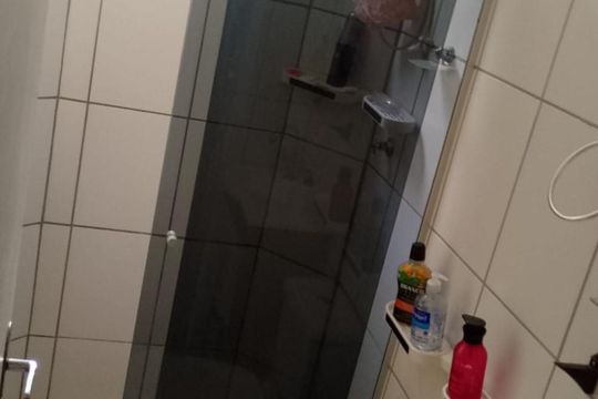 Banheiro de apartamento para alugar com 2 quartos, 60m² em Lidici (Justinópolis), Ribeirão das Neves