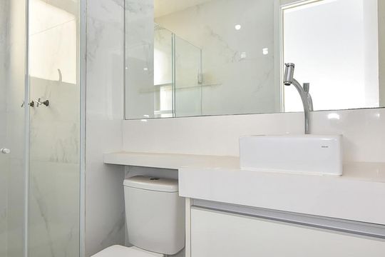 Banheiro de apartamento para alugar com 2 quartos, 43m² em Jardim Novo Taboao, São Paulo