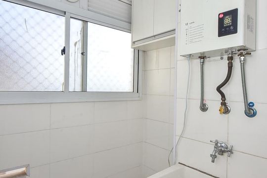 Área de Serviço de apartamento para alugar com 2 quartos, 43m² em Jardim Novo Taboao, São Paulo
