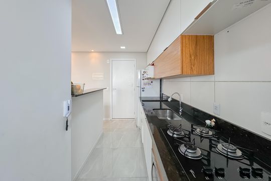 Cozinha de apartamento à venda com 2 quartos, 55m² em Vila Independencia, São Paulo