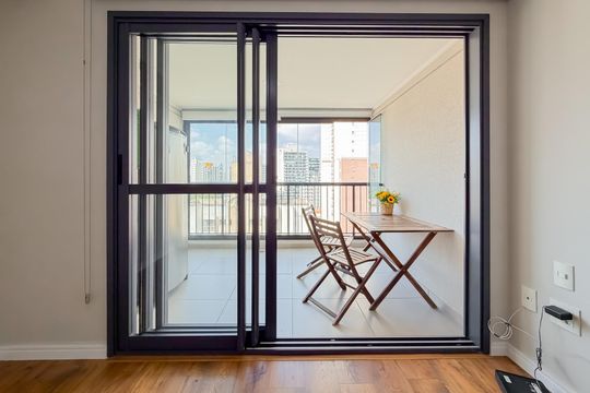 Varanda de kitnet/studio à venda com 1 quarto, 27m² em Vila Mariana, São Paulo