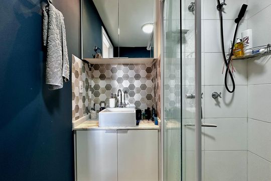 Banheiro de kitnet/studio à venda com 0 quarto, 28m² em Santo Amaro, São Paulo