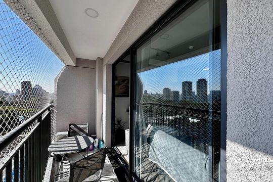 Sacada do Quarto de kitnet/studio à venda com 0 quarto, 28m² em Santo Amaro, São Paulo