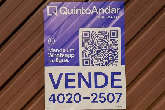 Plaquinha de casa à venda com 3 quartos, 299m² em Vila Mariana, São Paulo