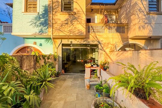 Terraço de casa à venda com 3 quartos, 299m² em Vila Mariana, São Paulo