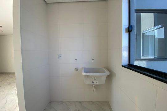 Área de Serviço de apartamento para alugar com 2 quartos, 54m² em Vila Libanesa, São Paulo