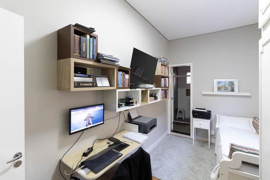 Suíte 3 de casa à venda com 3 quartos, 200m² em Aclimação, São Paulo