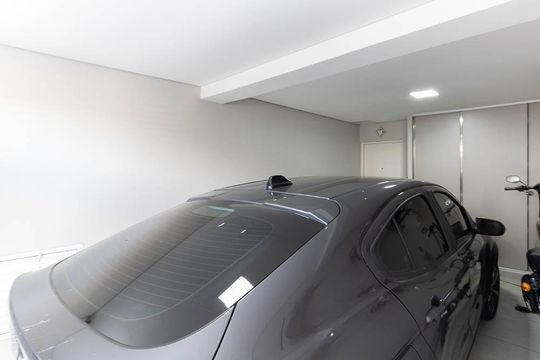 Garagem de casa à venda com 3 quartos, 200m² em Aclimação, São Paulo