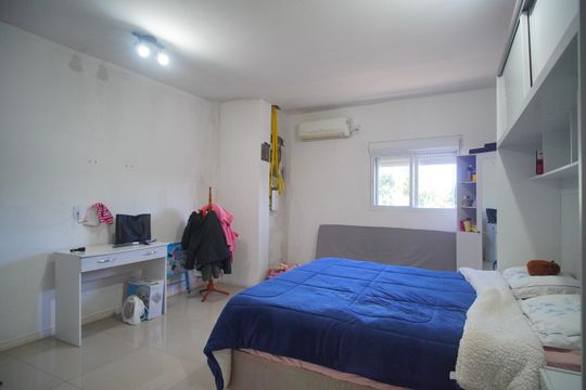 Quarto 2 de casa à venda com 2 quartos, 270m² em Santo Afonso, Novo Hamburgo