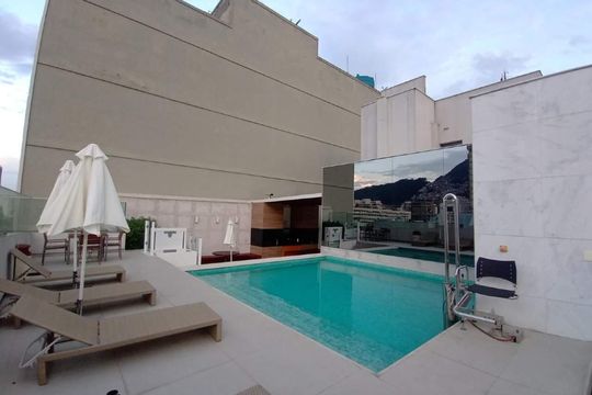 Apartamento à venda com 2 quartos, 112m² em Humaitá, Rio de Janeiro