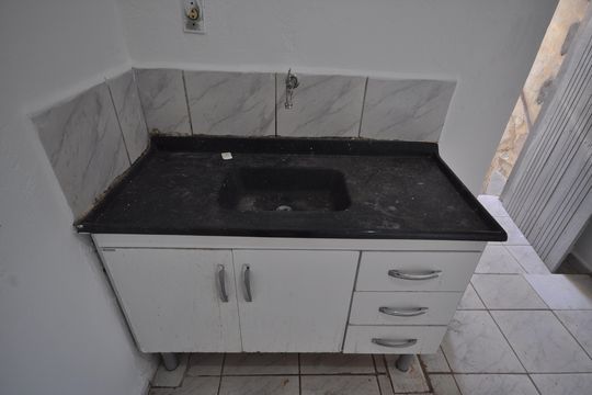 Cozinha de casa para alugar com 1 quarto, 45m² em Vila Maria Alta, São Paulo