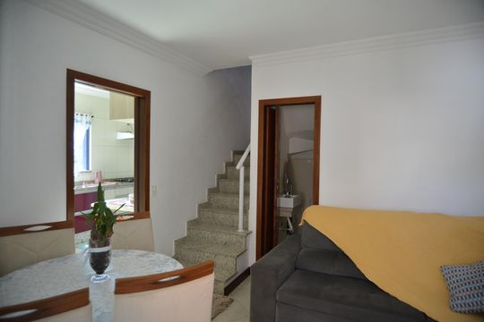Sala de casa à venda com 2 quartos, 160m² em Vila Helena, Santo André