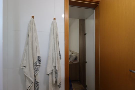 Banheiro da suíte de apartamento à venda com 2 quartos, 60m² em Casa Branca, Santo André