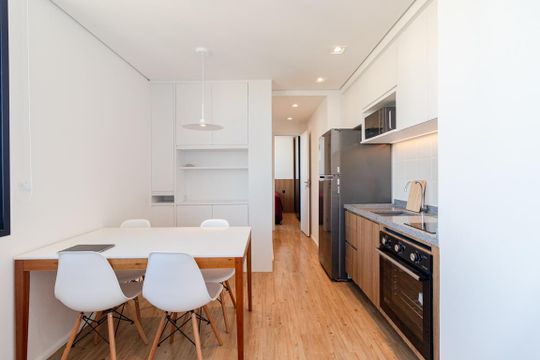 Cozinha de apartamento para alugar com 1 quarto, 32m² em Sumarezinho, São Paulo