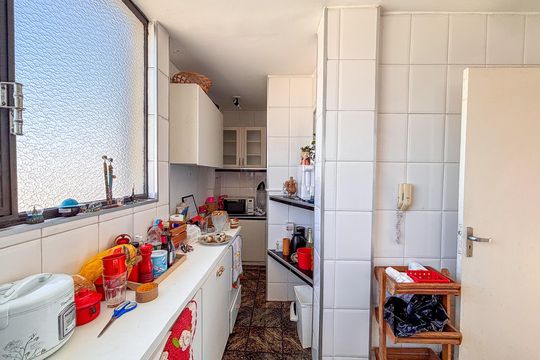 Cozinha de apartamento à venda com 2 quartos, 76m² em Jardim Paulista, São Paulo