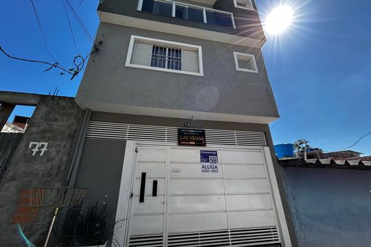 Placa Instalada na Fachada do Imóvel de apartamento para alugar com 1 quarto, 38m² em Jardim Rosa de Franca, Guarulhos