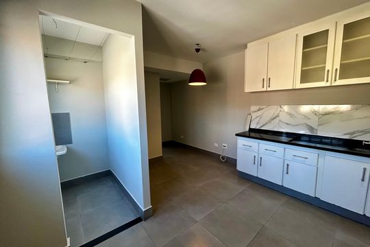 Cozinha de apartamento para alugar com 1 quarto, 38m² em Jardim Rosa de Franca, Guarulhos