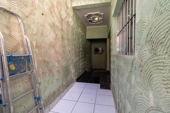 Quintal de casa para alugar com 3 quartos, 93m² em Parque dos Bancarios, São Paulo
