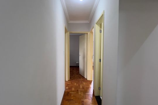 Corredor de apartamento à venda com 3 quartos, 60m² em Pinheiros, São Paulo