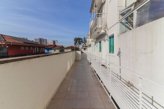 Área comum de casa de condomínio à venda com 3 quartos, 180m² em Jardim das Vertentes, São Paulo