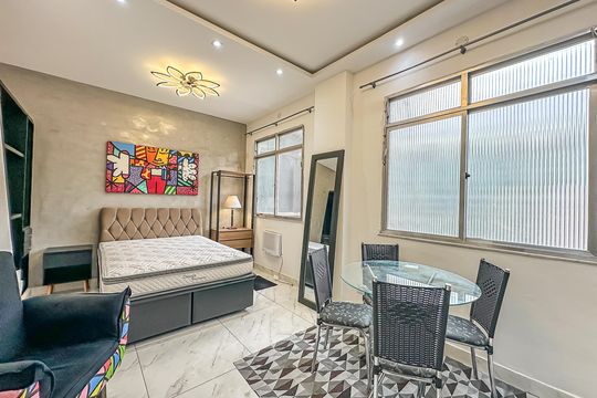 Kitnet/Studio para alugar com 1 quarto, 25m² em Centro, Rio de Janeiro