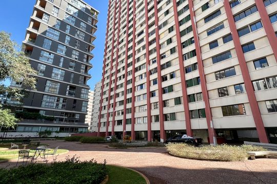 Fachada de apartamento à venda com 3 quartos, 134m² em Cerqueira César, São Paulo