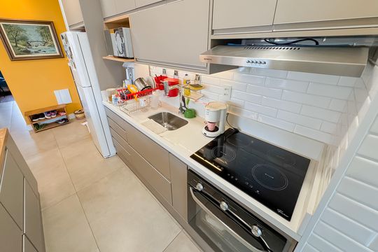 Cozinha de apartamento à venda com 2 quartos, 91m² em Vila Mariana, São Paulo