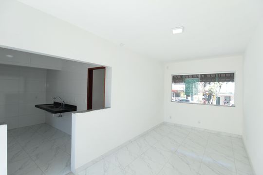 Sala de casa para alugar com 2 quartos, 120m² em Santa Martinha, Ribeirão das Neves