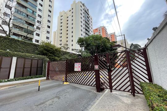 Fachada de apartamento à venda com 3 quartos, 84m² em Jardim das Vertentes, São Paulo