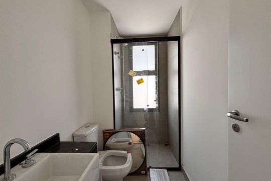 Banheiro Social de kitnet/studio à venda com 1 quarto, 29m² em Indianópolis, São Paulo