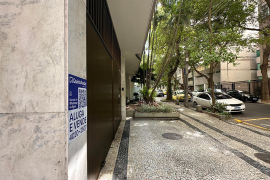 Plaquinha de apartamento à venda com 4 quartos, 100m² em Copacabana, Rio de Janeiro