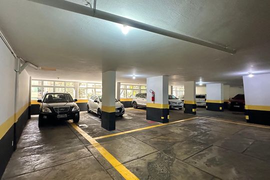Garagem de apartamento à venda com 4 quartos, 100m² em Copacabana, Rio de Janeiro