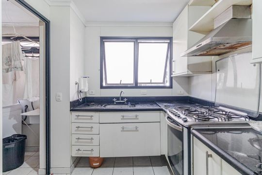 Cozinha de apartamento à venda com 4 quartos, 156m² em Jardim Paulista, São Paulo