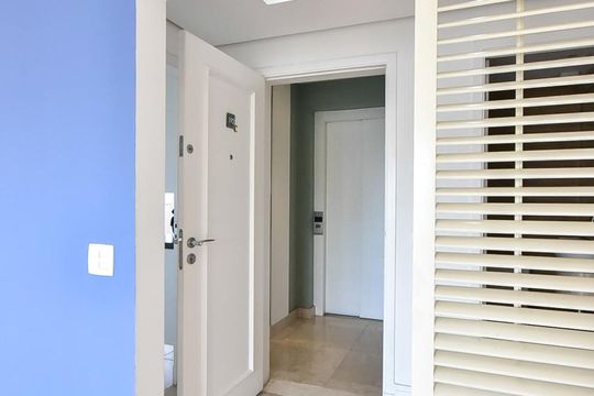 Hall de Entrada de apartamento para alugar com 3 quartos, 113m² em Parque do Morumbi, São Paulo