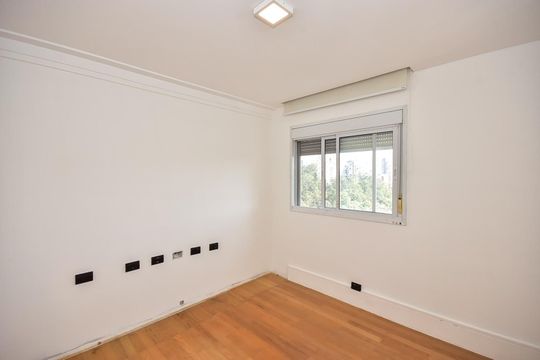 Quarto 1 de apartamento para alugar com 3 quartos, 113m² em Parque do Morumbi, São Paulo