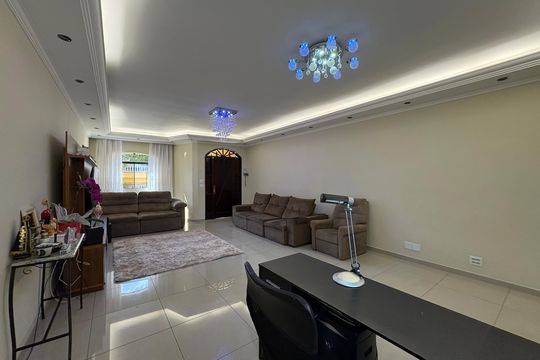 Sala de casa à venda com 3 quartos, 350m² em Vila Camilópolis, Santo André