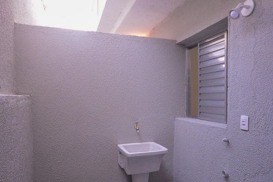 Área de Serviço de casa para alugar com 2 quartos, 50m² em Vila Brasilina, São Paulo