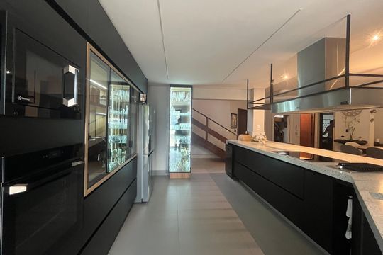 Cozinha de casa à venda com 5 quartos, 1000m² em Chácara Primavera, Campinas