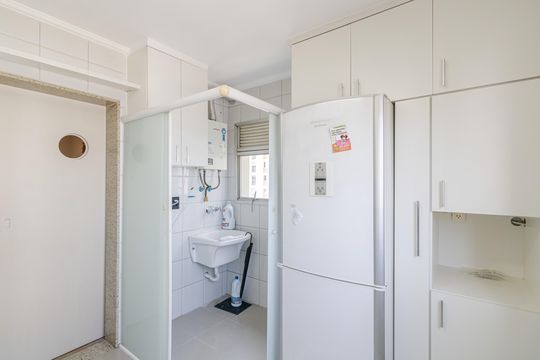 Área de serviço de apartamento para alugar com 2 quartos, 56m² em Vila Olímpia, São Paulo