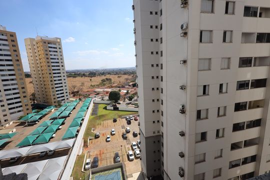 Vista da Sacada de apartamento à venda com 2 quartos, 63m² em Residencial Eldorado, Goiânia