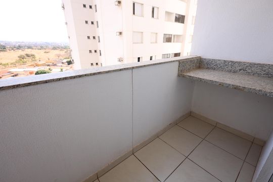Sacada de apartamento à venda com 2 quartos, 63m² em Residencial Eldorado, Goiânia