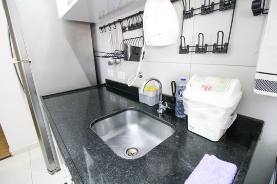 Cozinha de apartamento para alugar com 2 quartos, 49m² em Brás, São Paulo